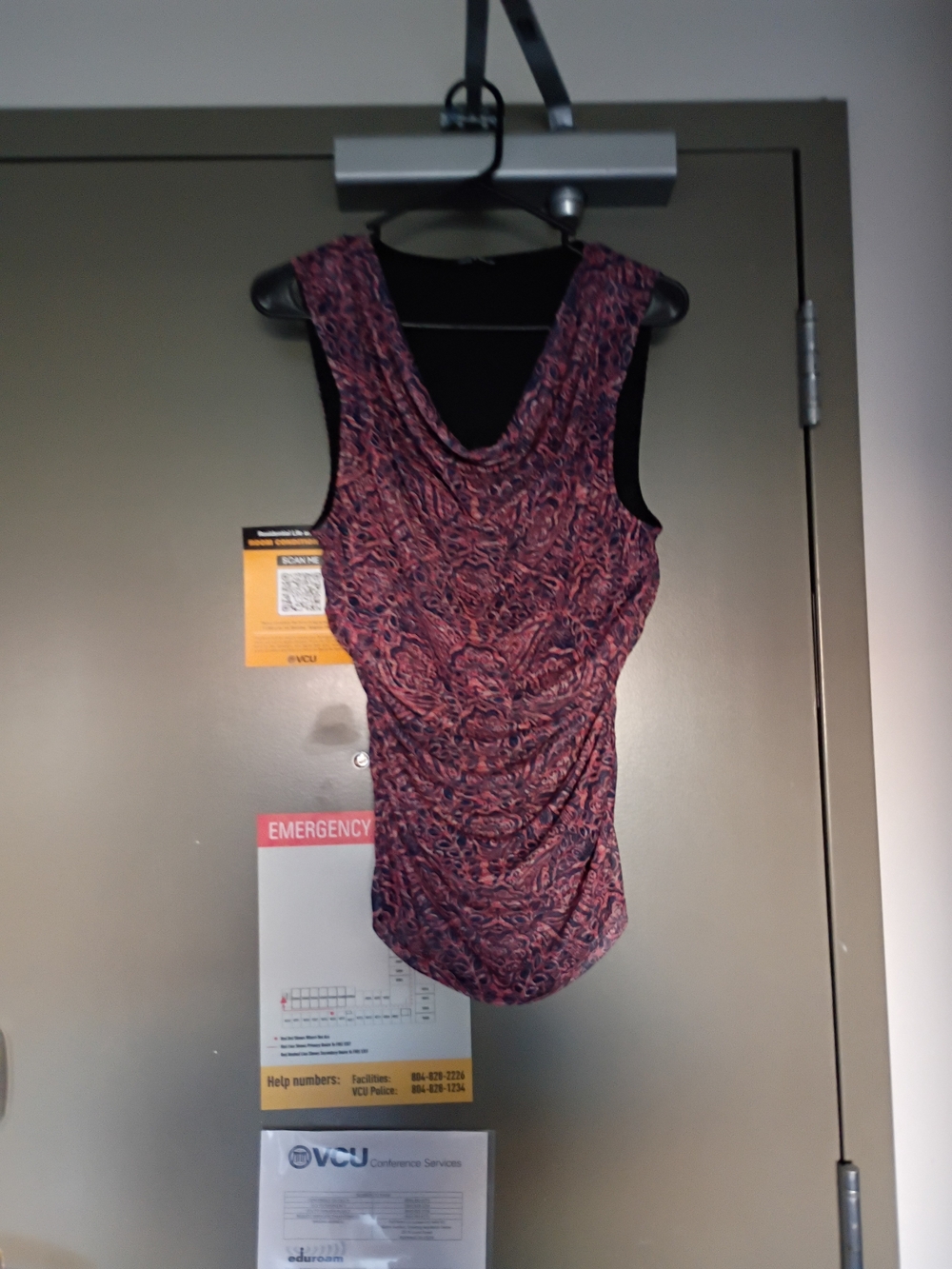Cable & Gauge Pink Paisley Ruched Tank Top